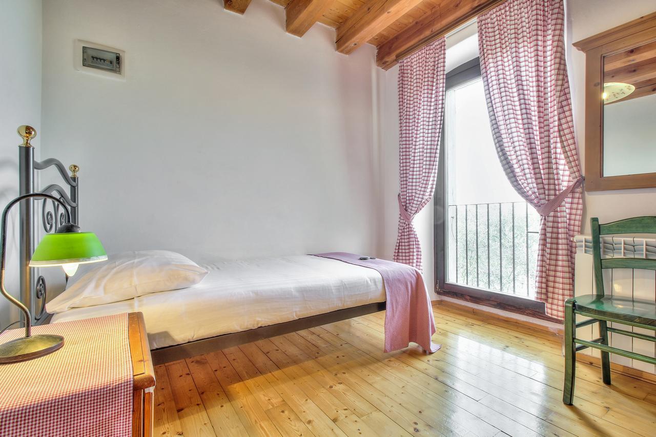 Casa Romantica La Parenzana Buje Esterno foto